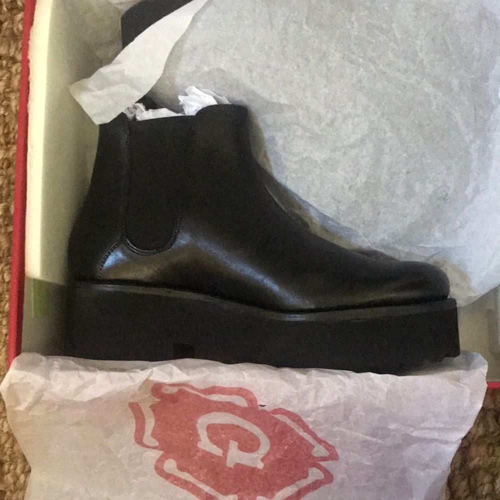 Grenson Naomi Boots platform Chelsea